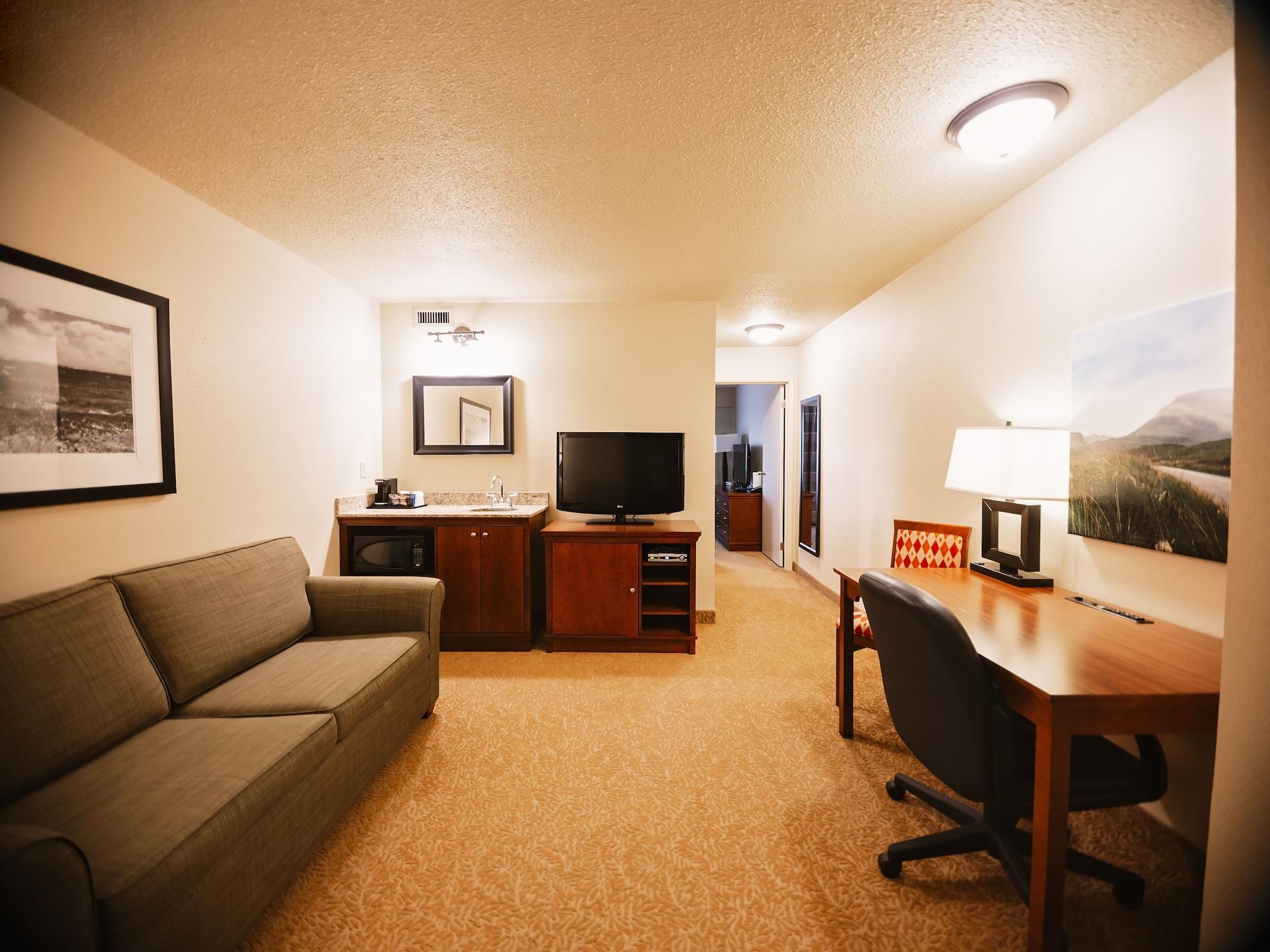 Travelodge Suites By Wyndham Regina - Eastgate Bay Eksteriør billede