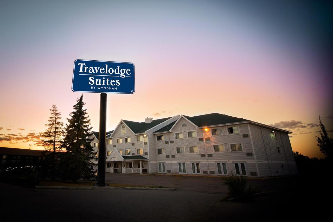 Travelodge Suites By Wyndham Regina - Eastgate Bay Eksteriør billede